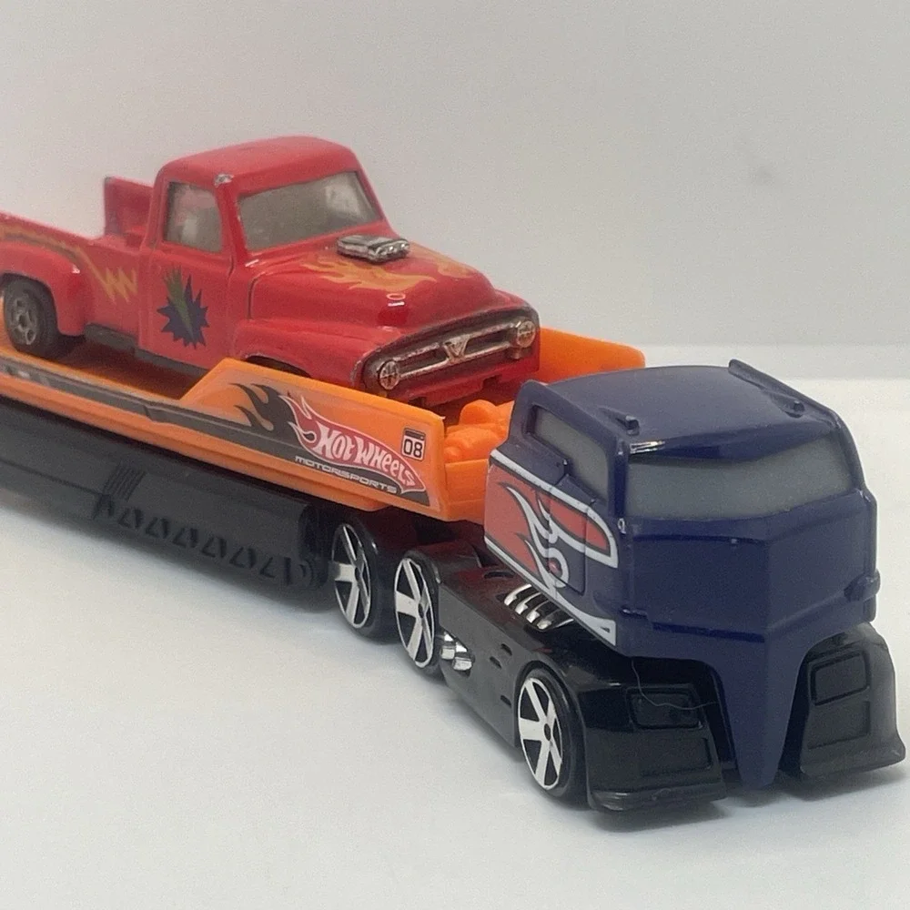 HOT‎ WHEELS Semi Truck Flat Bed  MATTEL RETRO  2006 Vehicle Carrier Toy Cars